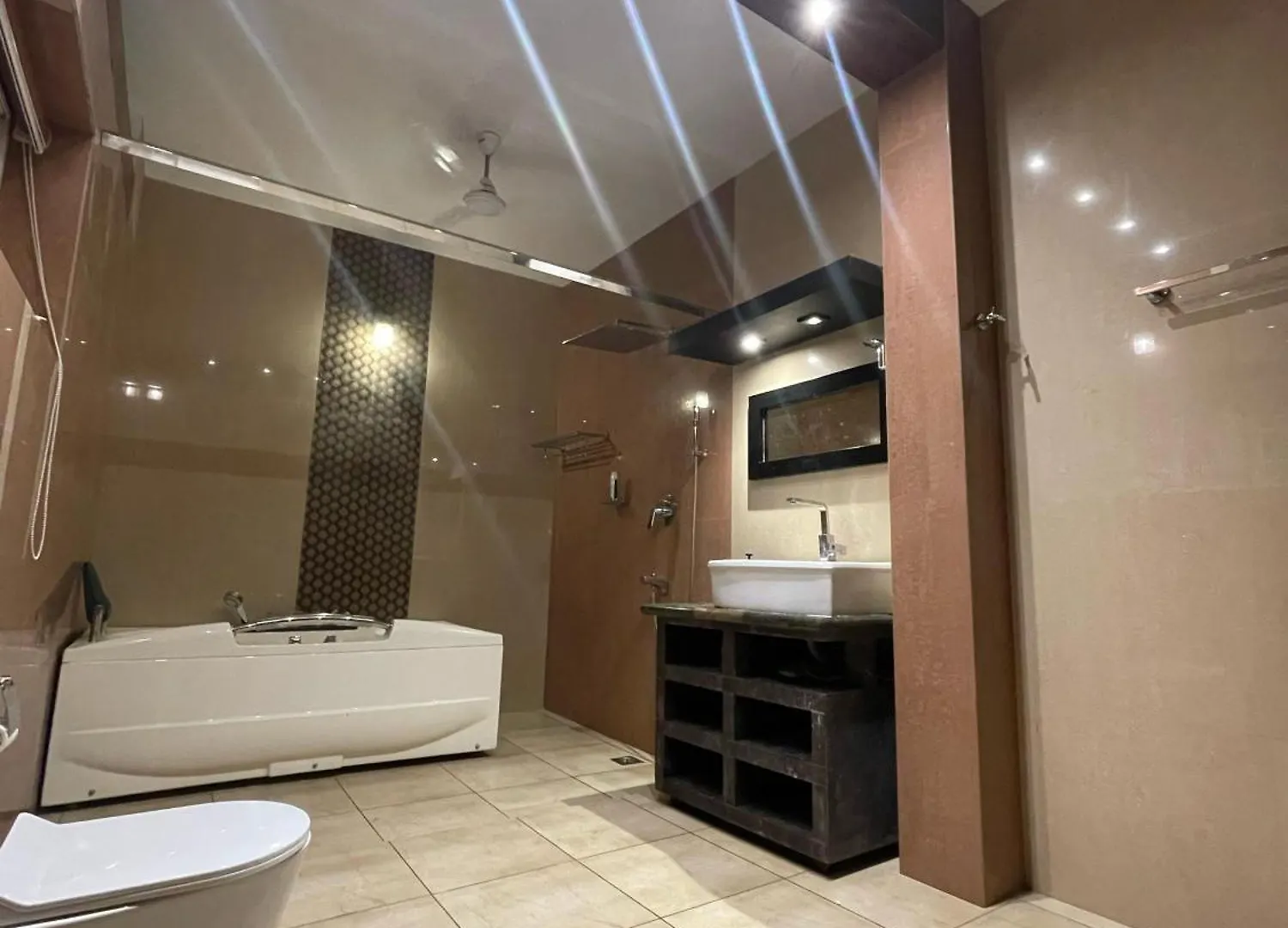 Softouch Ayurveda Village Kerala Kizhake Chālakudi 5*,